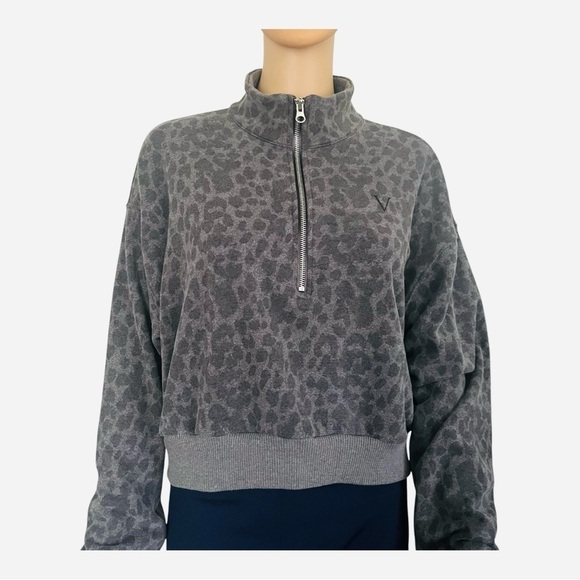 Victoria's Secret boxy cropped Gray Leopard Print Pullover half zipper Women L - Picture 4 of 12